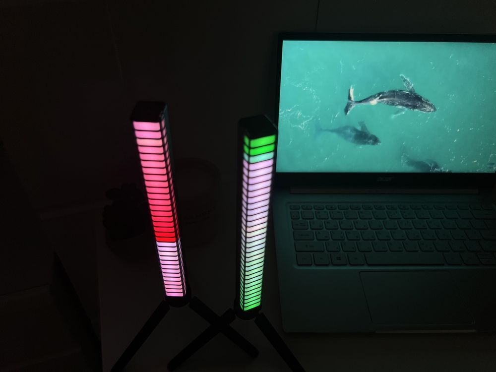 Музичний світильник RGB/USB лампа: звукове керування