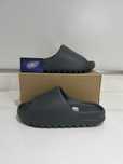 Adidas_YeezySlide_Szary Moda_Klapki_obuwniczy Rozmiar.40