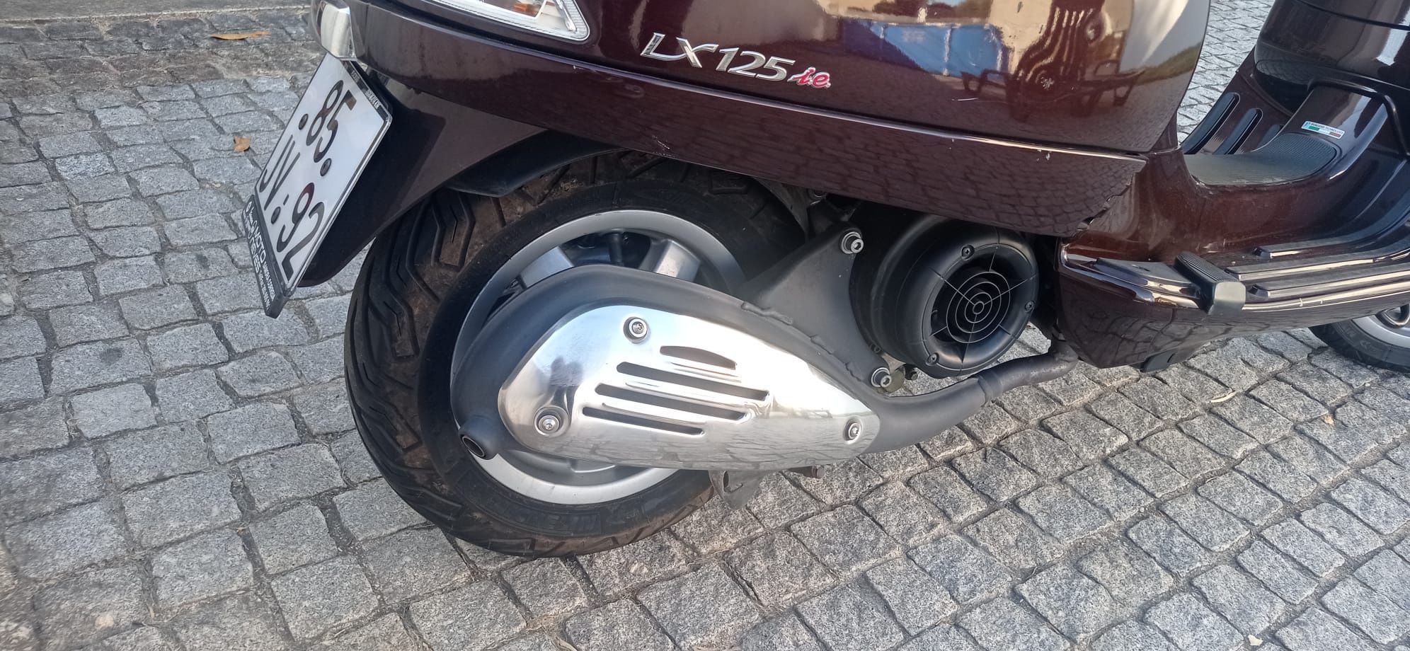 Vespa LX Touring 125 ie