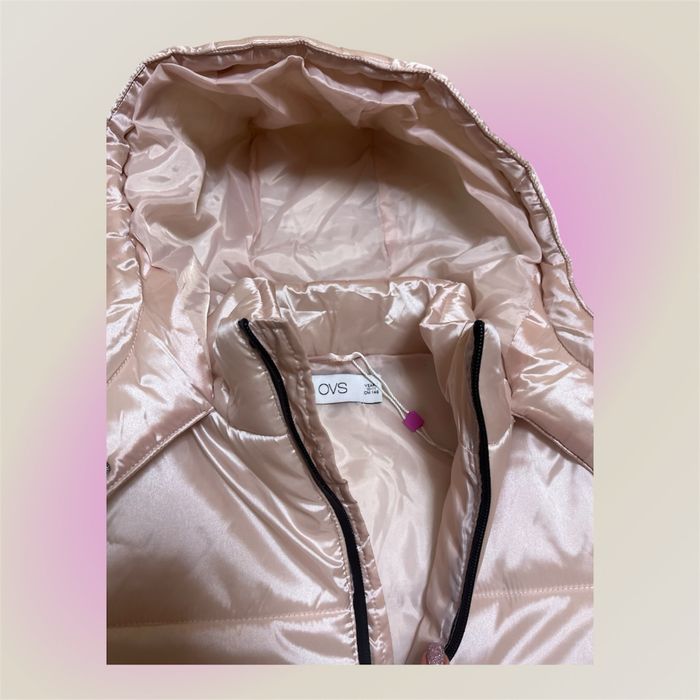 Куртки для дівчинки фірми OVS Італия.