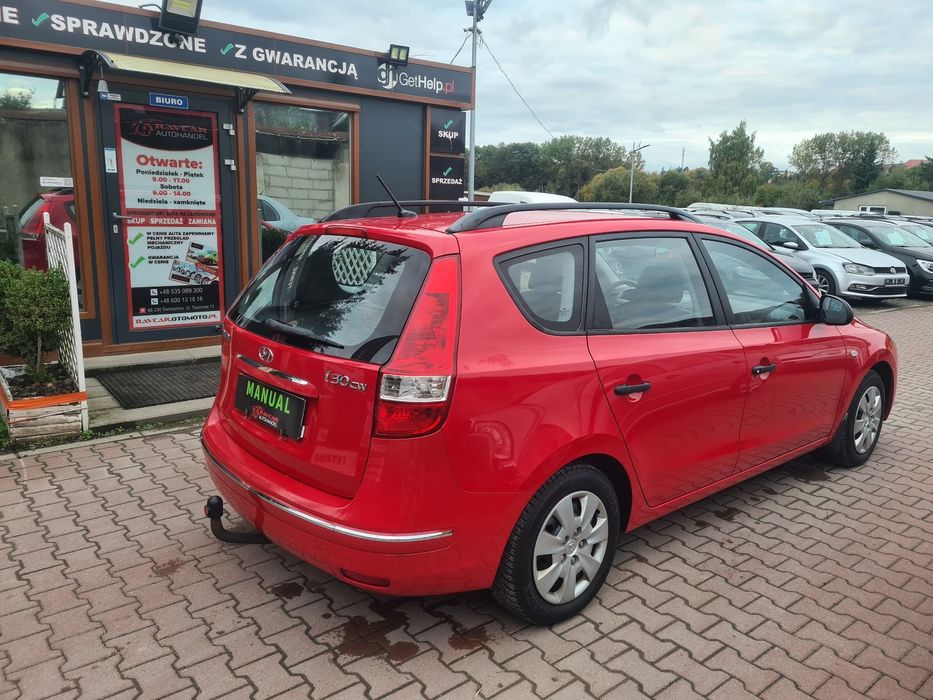 Hyundai i30 / 1,6 benzyna / Klima / grzany fotel / Z Niemiec