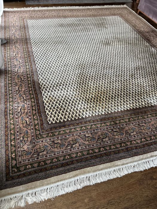 Tapete oriental indiano,em pura lã feito à mao,original,lavado.305x250