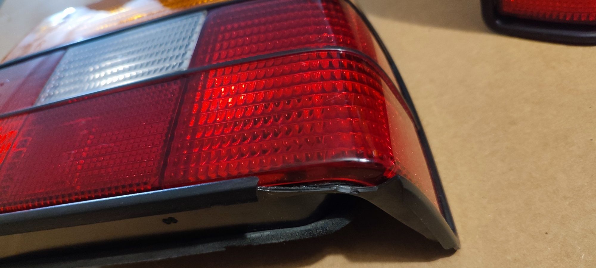Rarytas Tylne Lampy VW Jetta mk2 USA