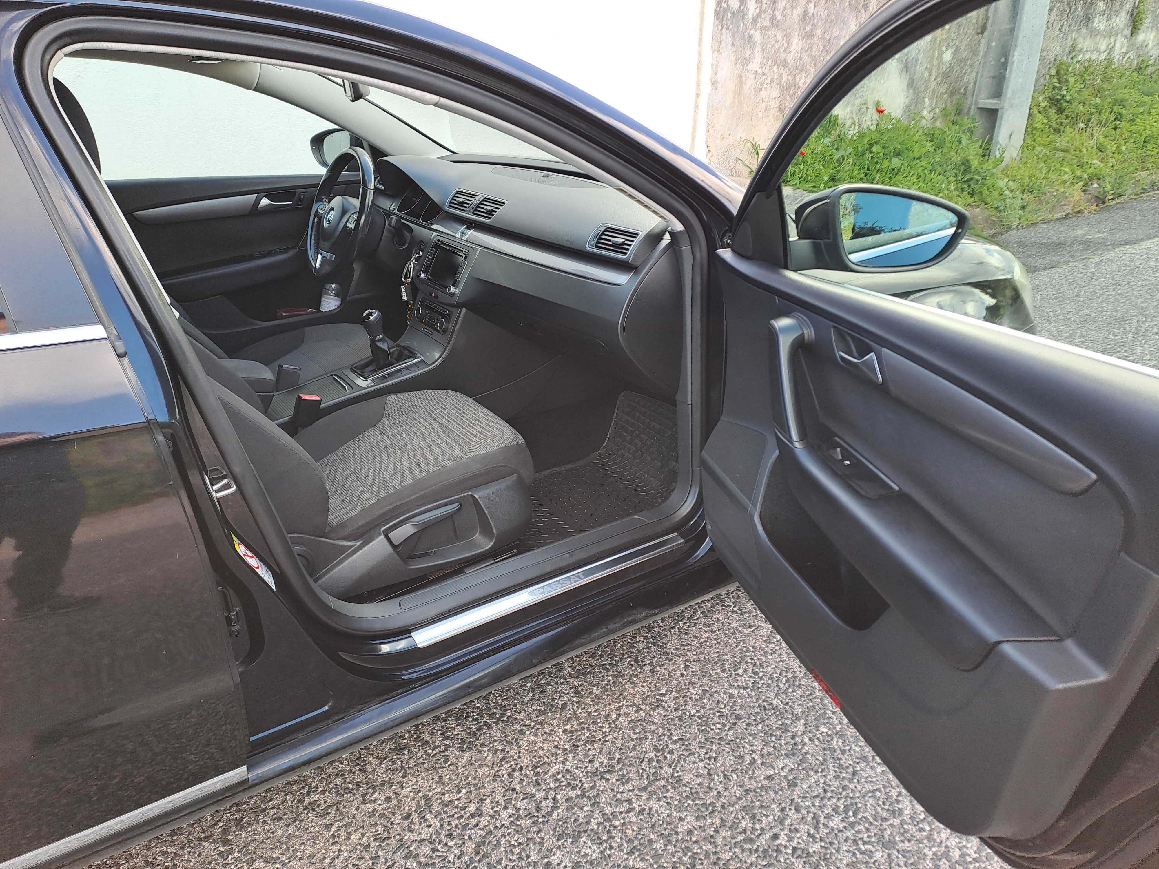 VW Passat Variant Confortline - Diesel
