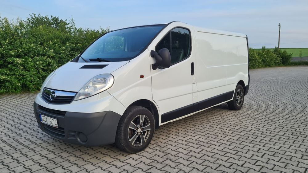 Opel Vivaro 2.0CDTI Long