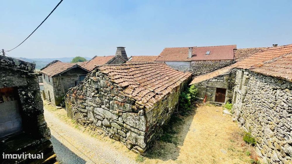 Casa rústica para recuperar – Pedrário, Montalegre