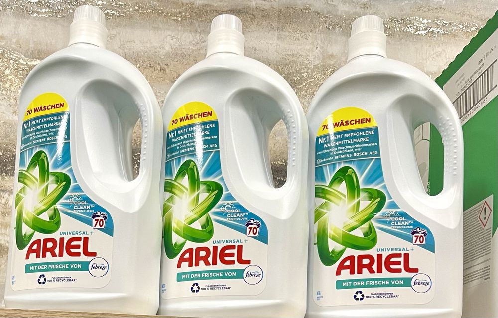 Ariel zel do prania universal 3,5 L -70 prań Import