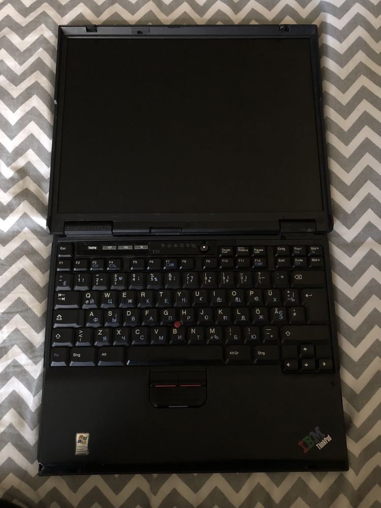 Ноутбук IBM ThinkPad T23