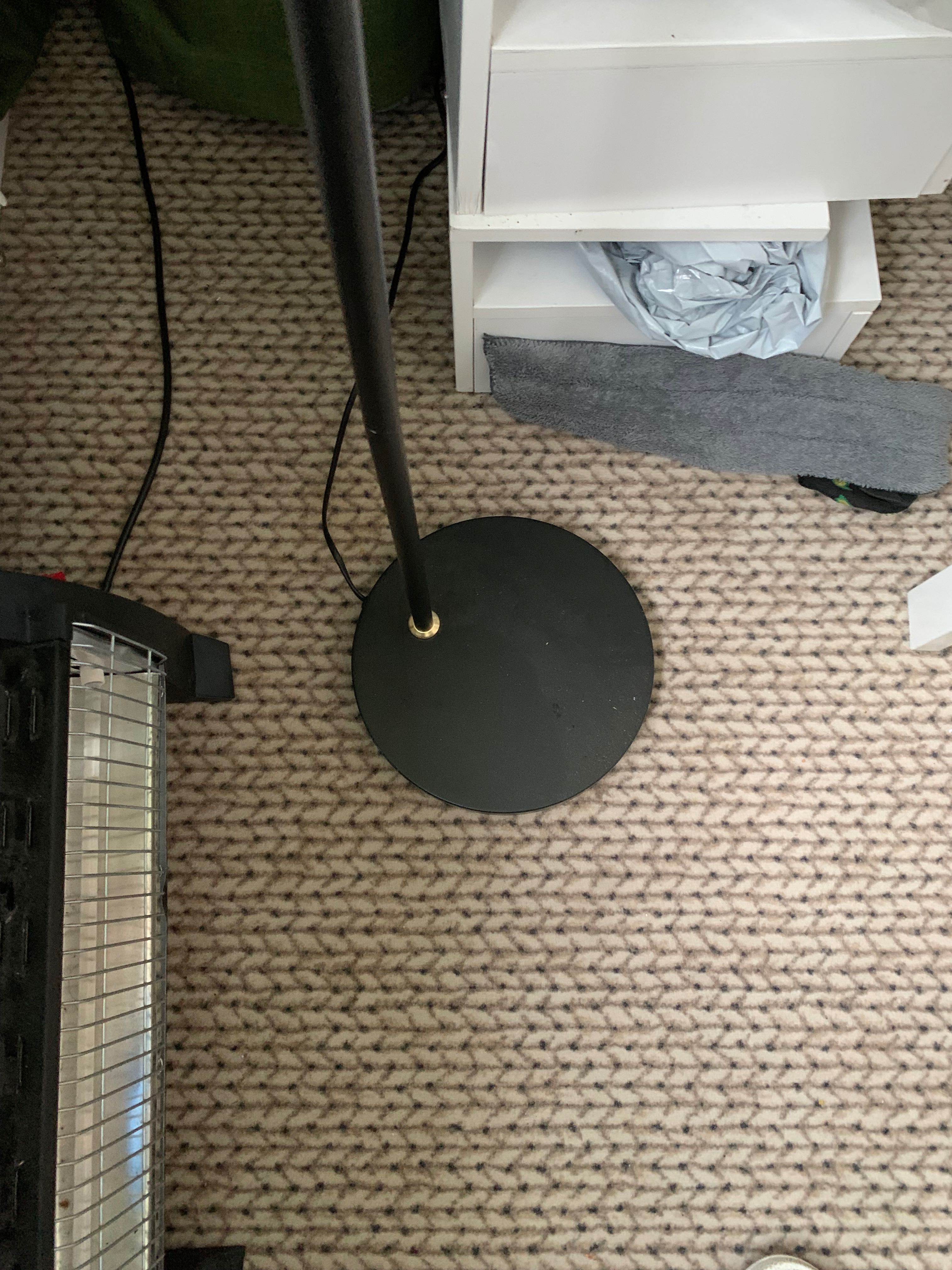 Lampa podłogowa hugo jusk jak nowa. Czarna lampa do wnętrz 154cm