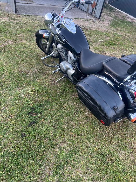 Honda shadow 750