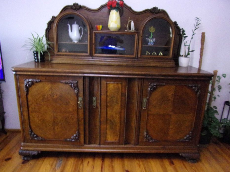 kredens antyk po renowacji duży 210cm x194cm