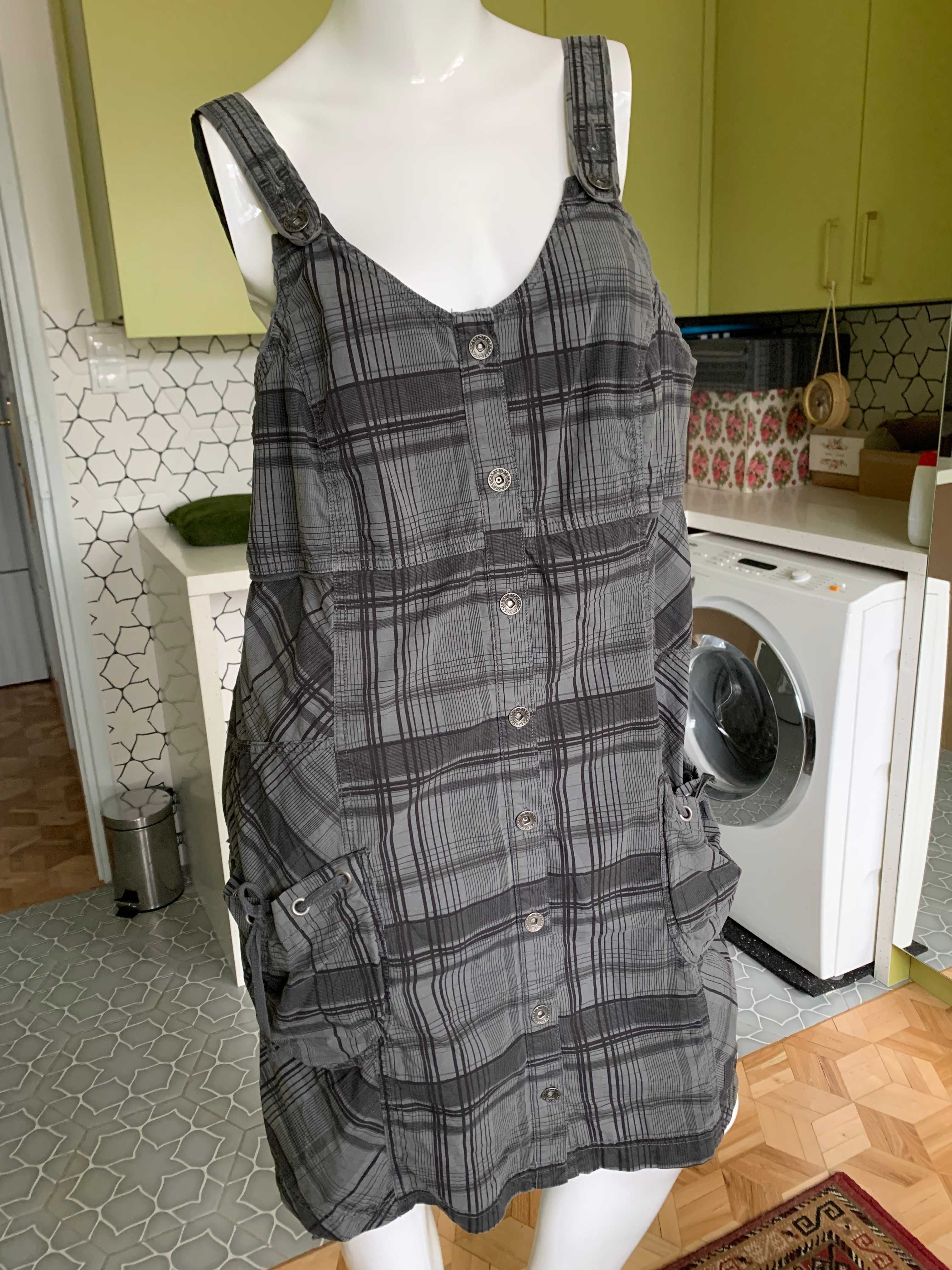 Śliczna duża sukienka princeska w szarą kratę Etam roz. 5XL 50