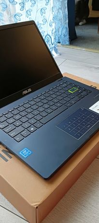 Laptop Asus Vivobook Go 14 "Intel Celeron N 4 GB /128 GB czarny E410M