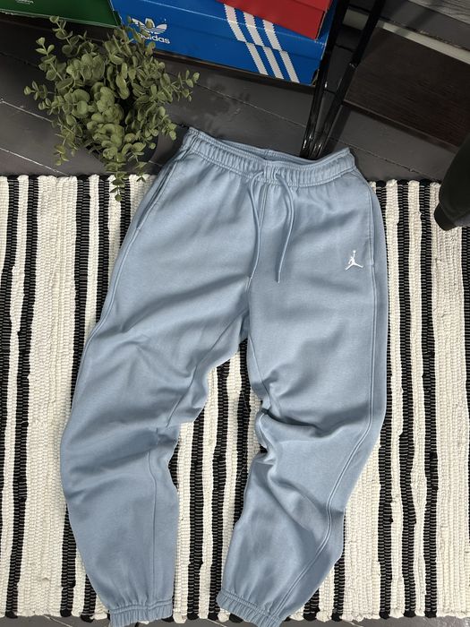 Спортивные штаны jordan
