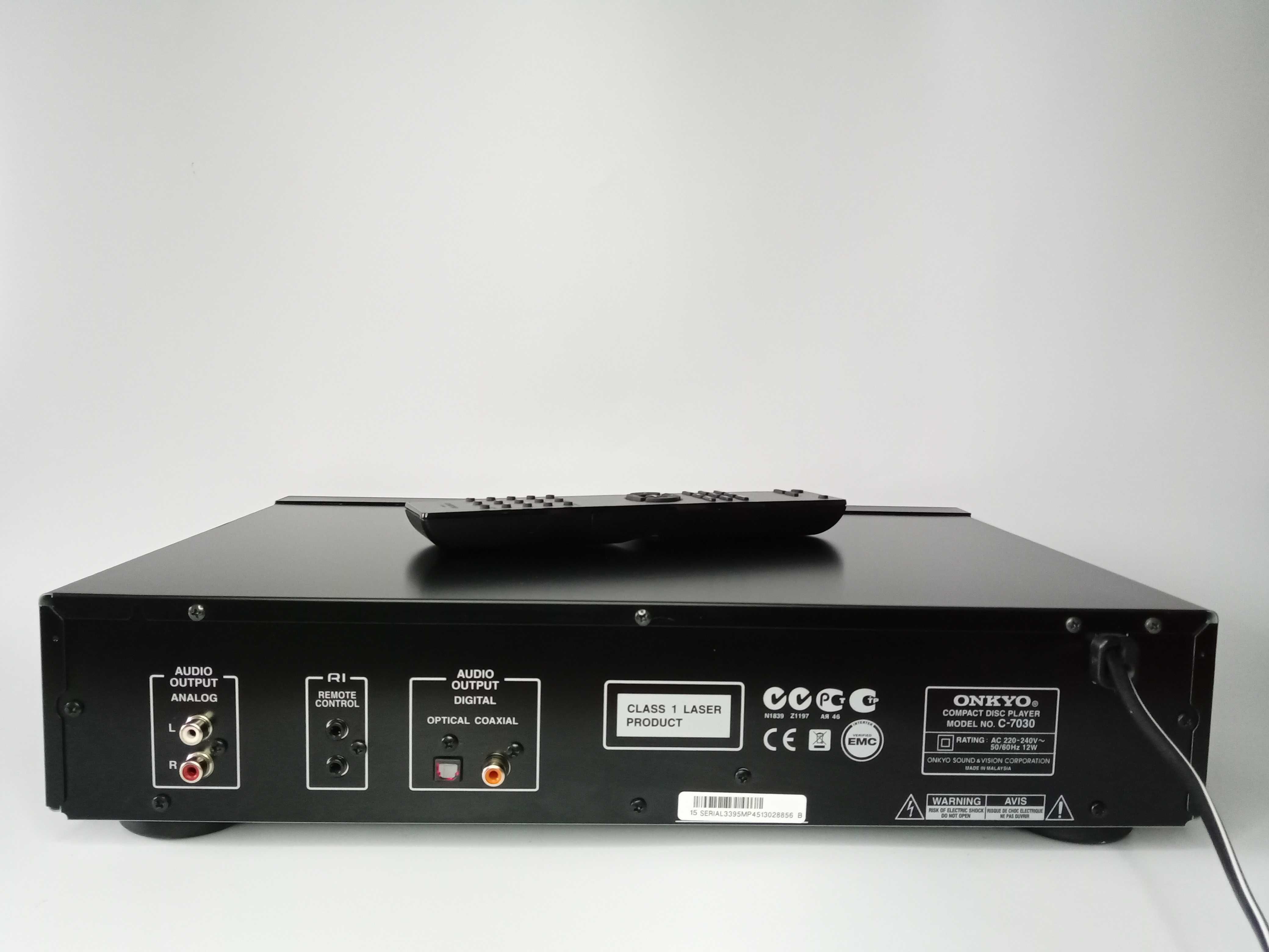 Onkyo C-7030 odtwarzacz CD MP3 z pilotem