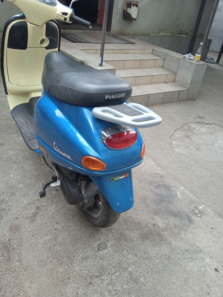 Piaggio Vespa ET2