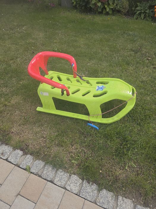 Sprzedam sanki dziecięce