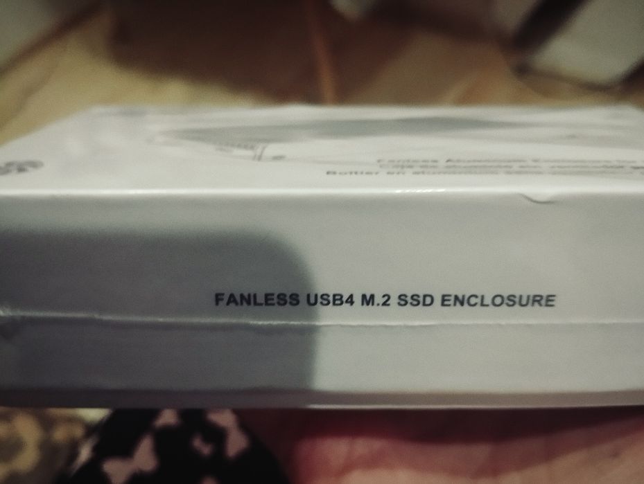 Kieszeń na dysk M.2 SSD NVMe Thunderbolt USB4 40Gb/s do 3500MB/s Abart