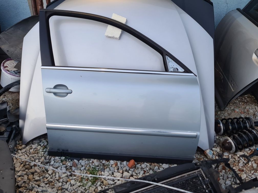 DRZWI prawe przód lewe tył lewy tylne VW Passat B5 FL kombi 2003r LB5S
