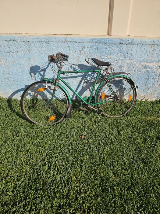 Bicicleta pasteleira antiga