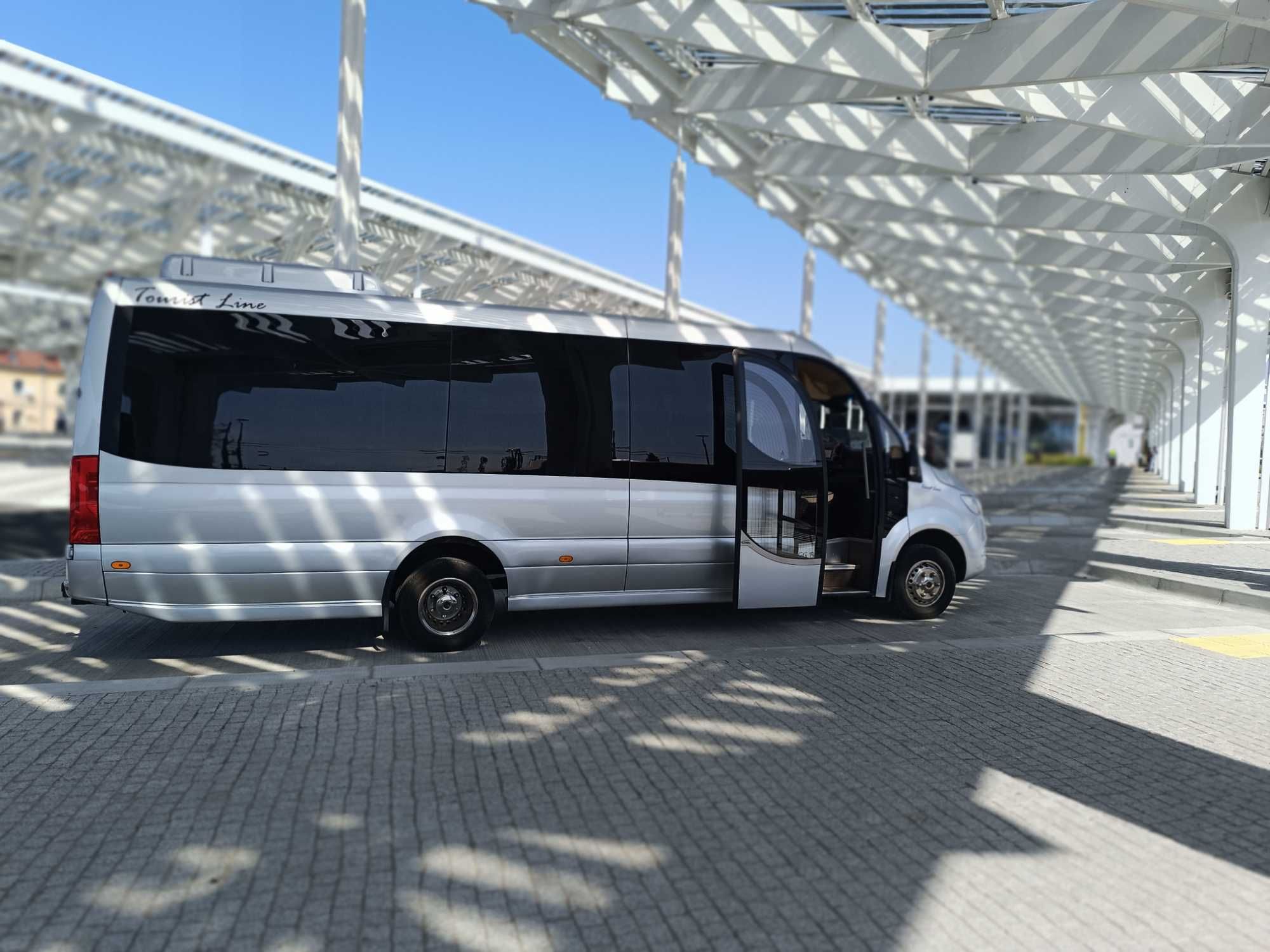 Przewóz osób/wynajem busów/wynajem autokarów