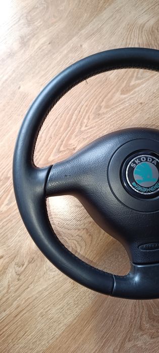Kierownica Octavia 1 VRS Fabia 1 RS trójramienna poduszka