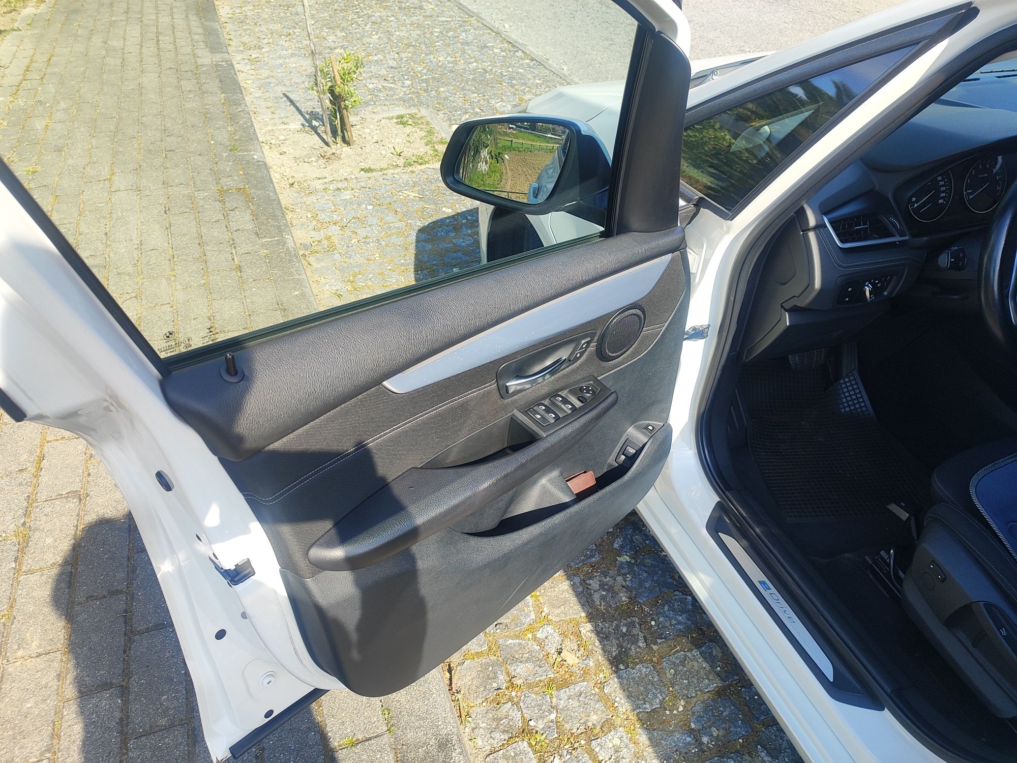 BMW 225xe Active Tourer Line Sport