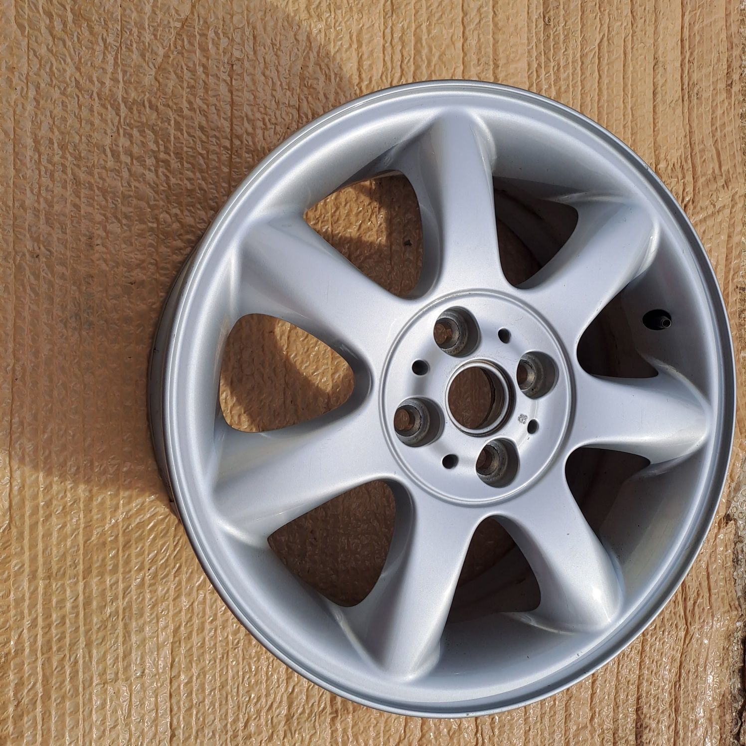 Mini cooper felga 4x100 16
