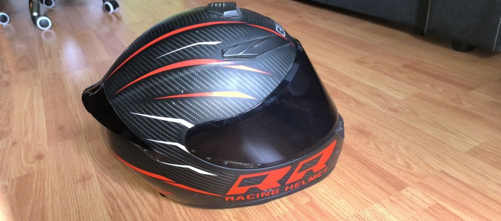 Мото шлем черный