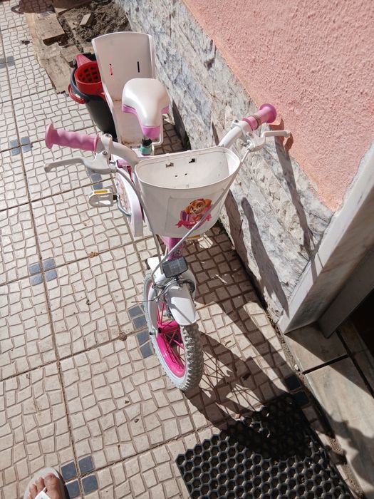 Bicicleta de menina