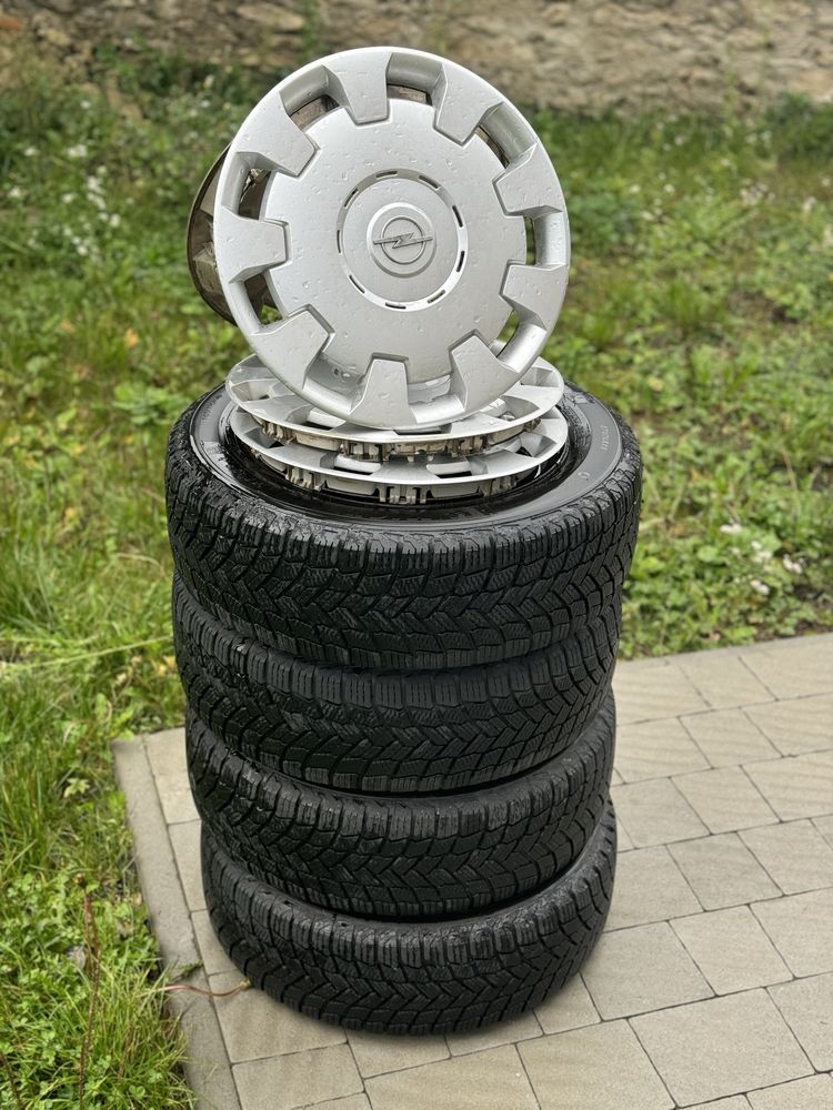 Комплект зимових шин Michelin X-Ice Snow 195/60 R15, opel