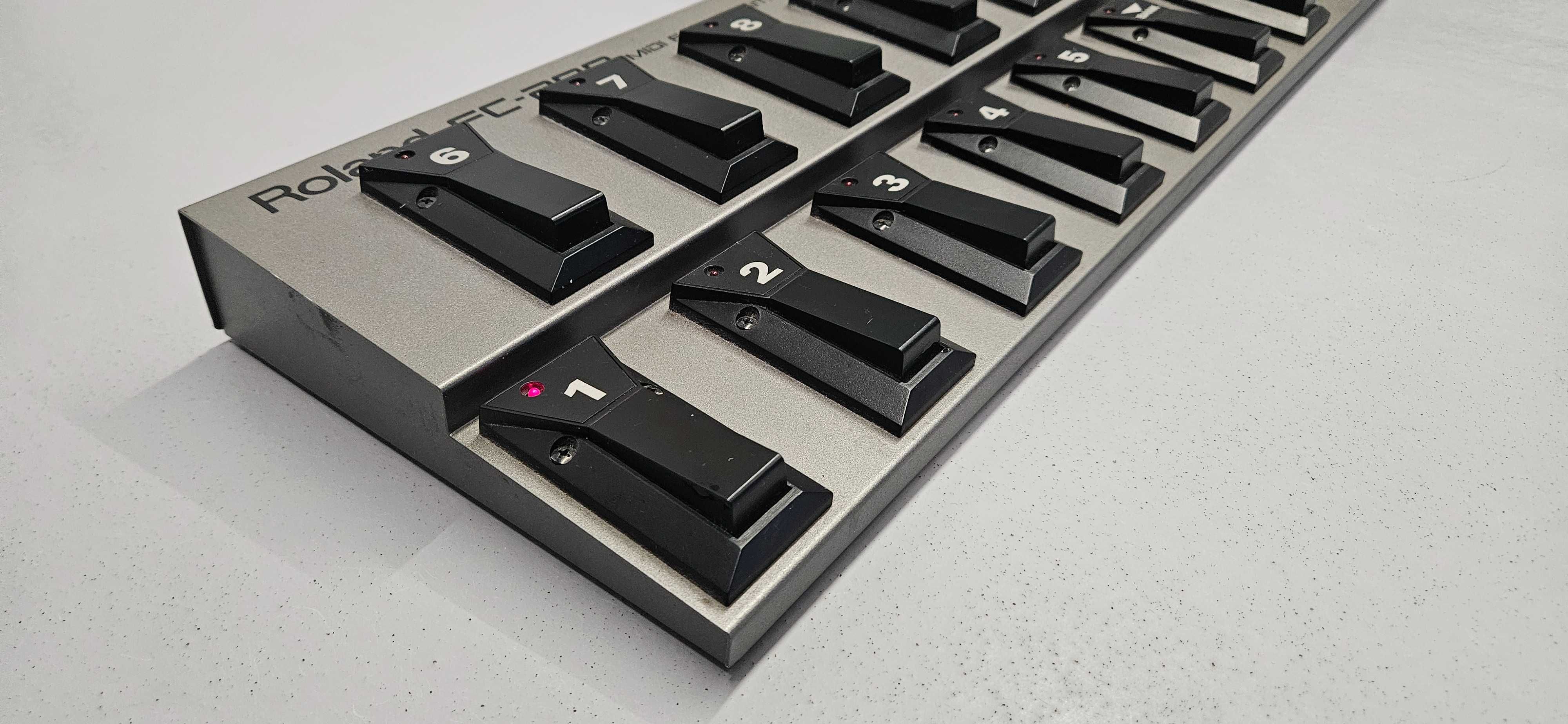 Roland FC-200 MIDI Foot Controller