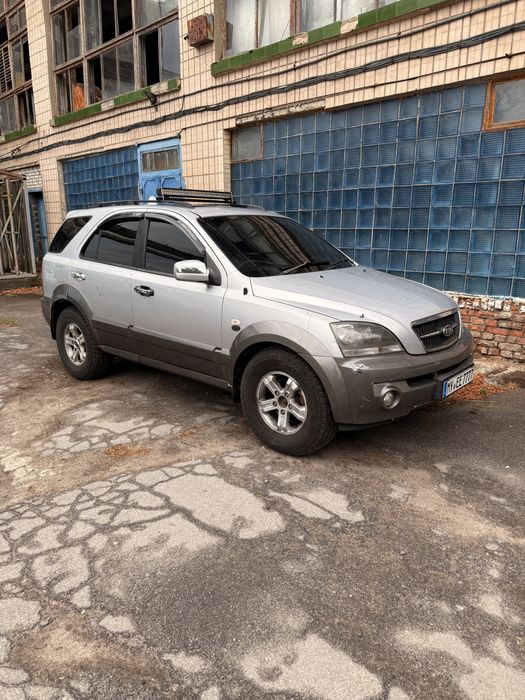 Авто для ЗСУ або на запчастини KIA SORENTO 2006 року проблема з Двигун