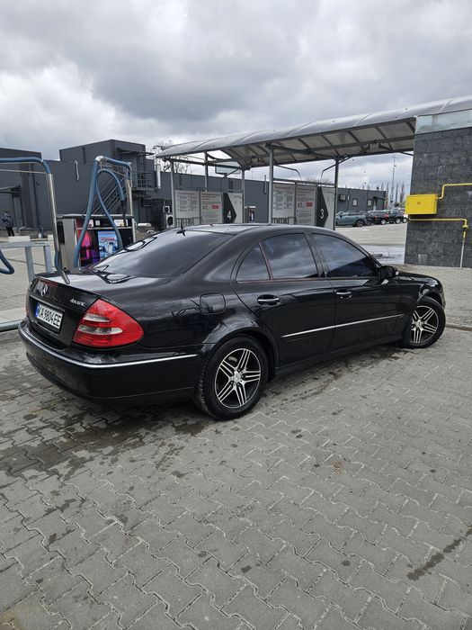 Продам Mercedes-Benz 320 E klas