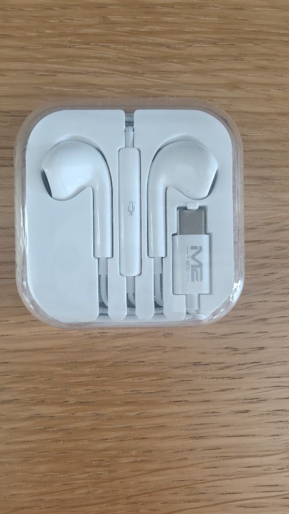 Słuchawki douszne USB-C M2 TEC, nowe