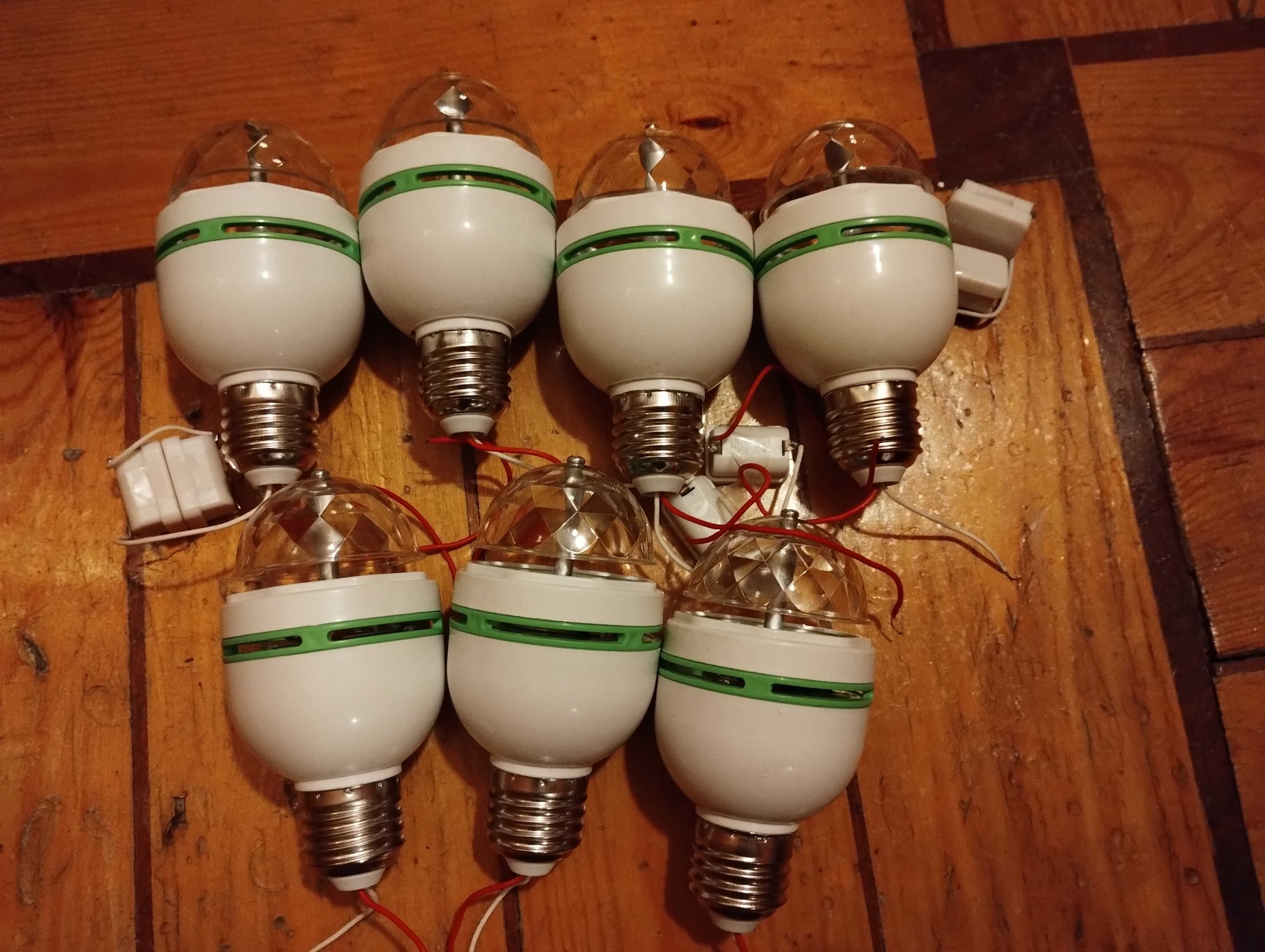 Zestaw 7 żarówek LED disco kolorowe na baterie