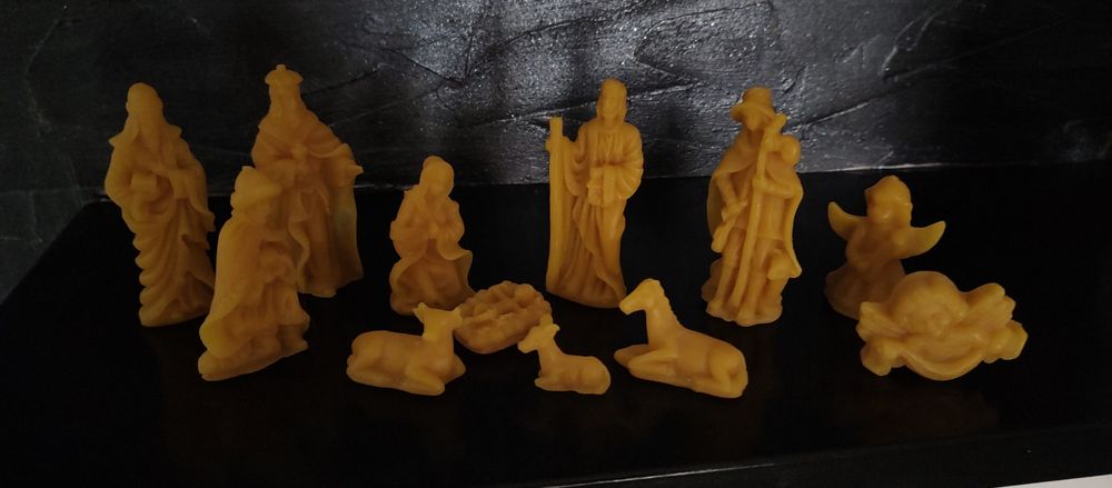 Figurki woskowe do szopki bożonarodzeniowe