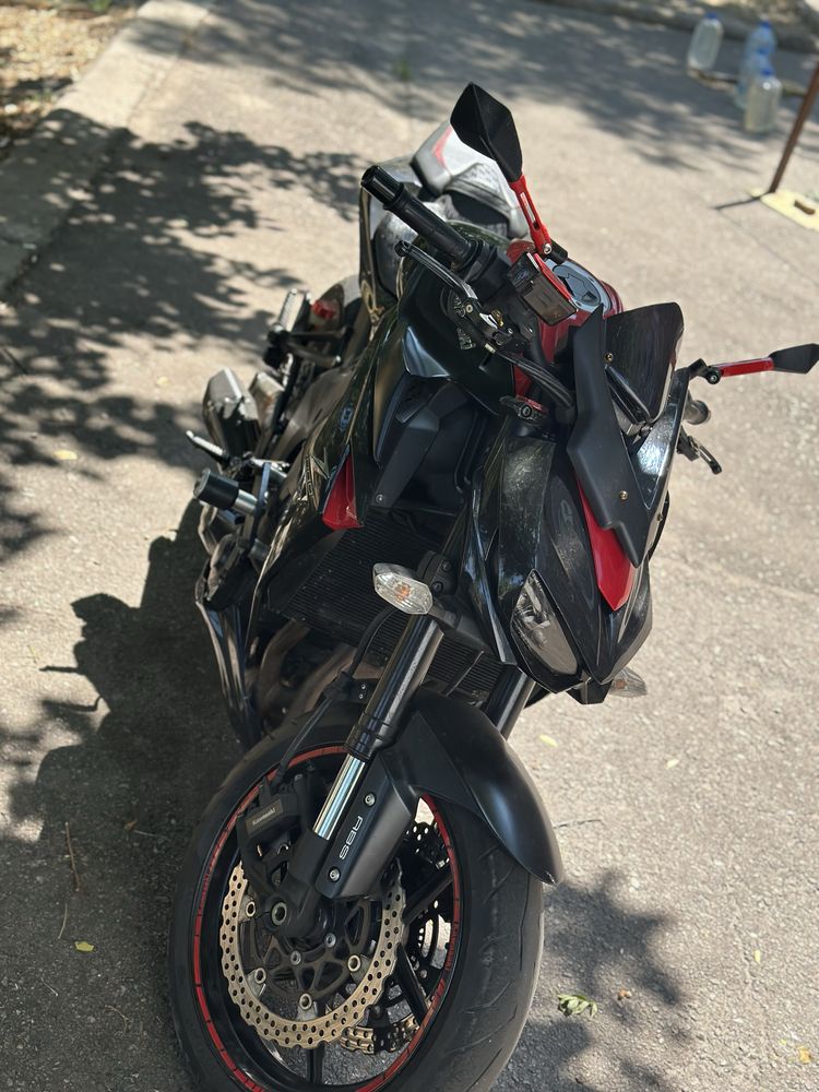 Kawasaki   z1000