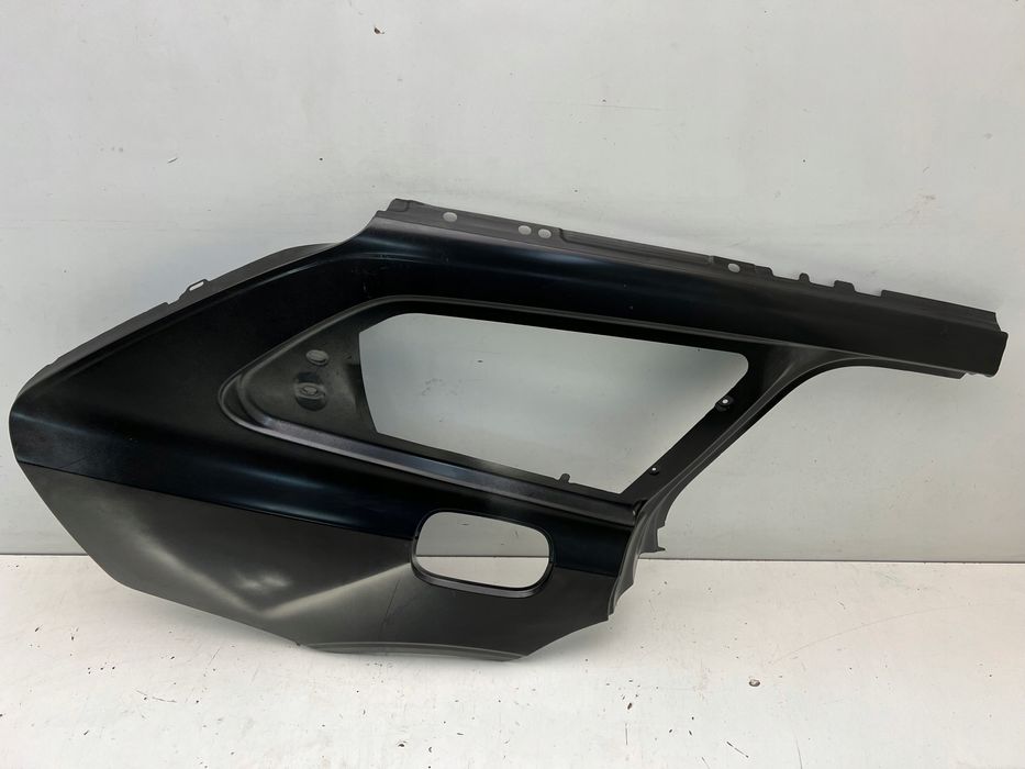 volvo v90 błotnik prawy tylny poszycie próg 2016-