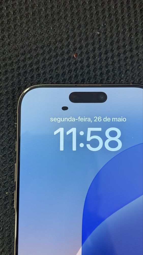 Ecrã Original iPhone 16 Pro Max – Pequena Mancha (Ver Fotos)