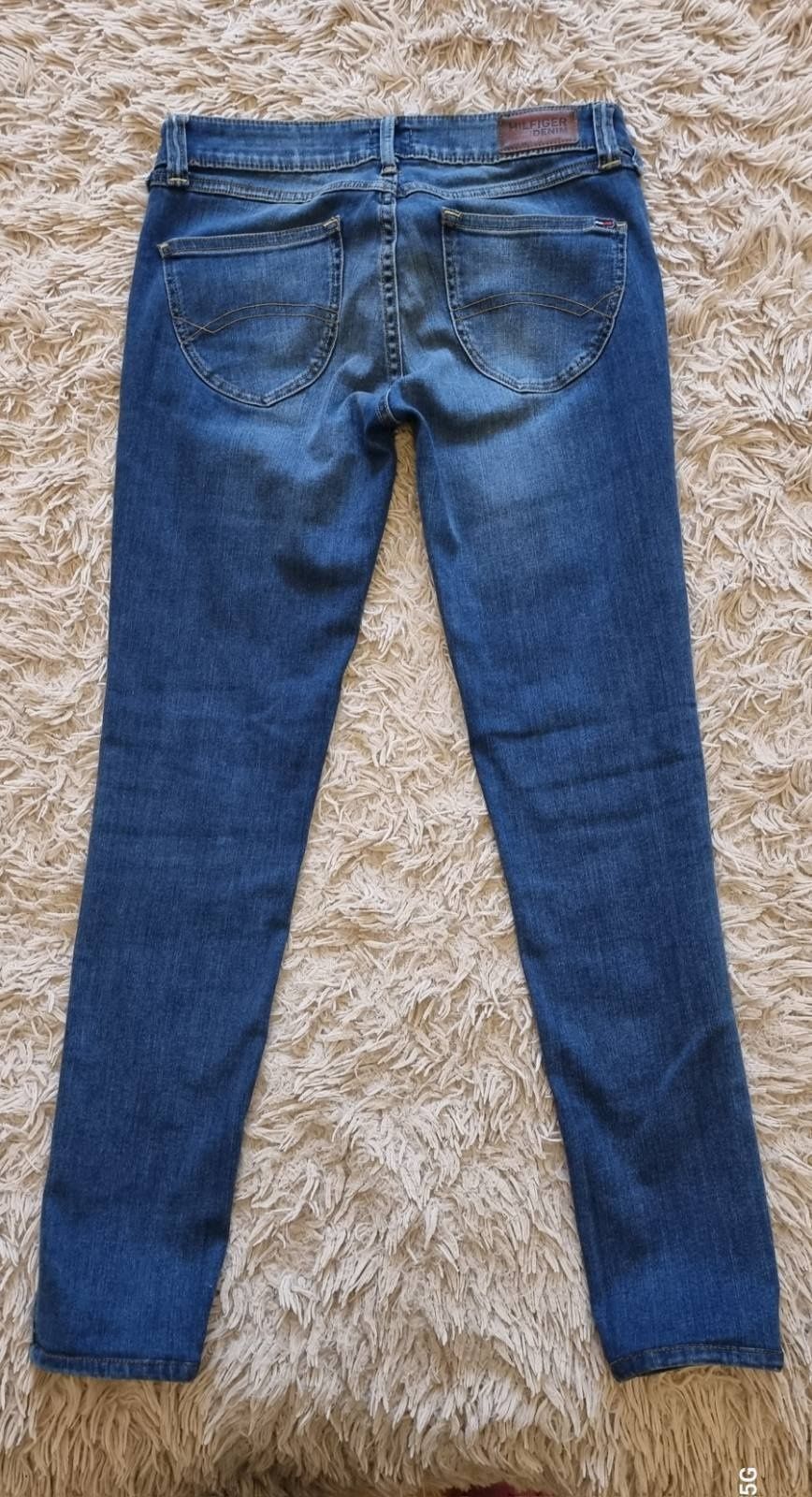 Продам брюки  джинсовые skyni Tommy Hilfiger