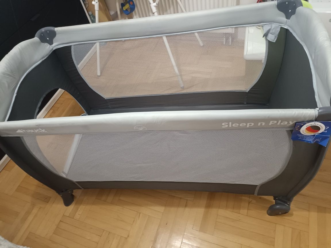 HAUCK Łóżeczko turystyczne Sleep'n Play 2 poziomy