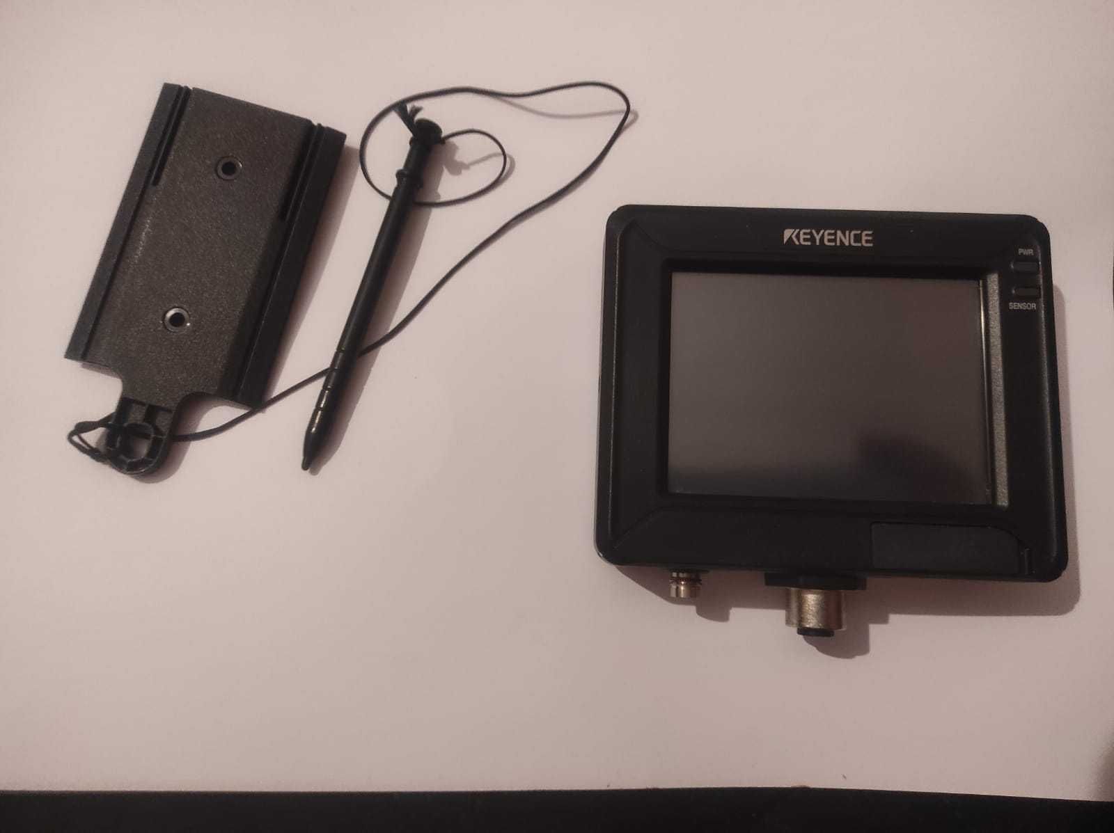 Monitor KEYENCE IV-M30 + Kabel sieci i zasilajacy