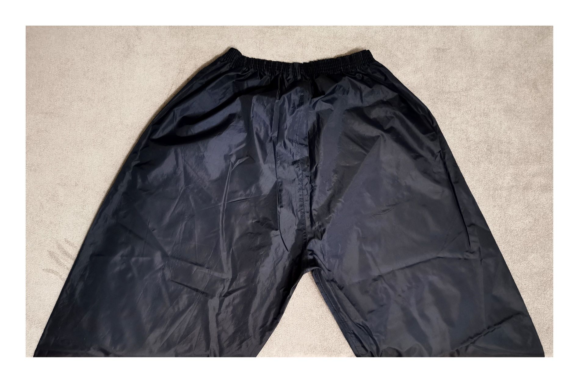Granatowe spodnie przeciwdeszczowe (rozmiar S-L) #sportowe #trekking