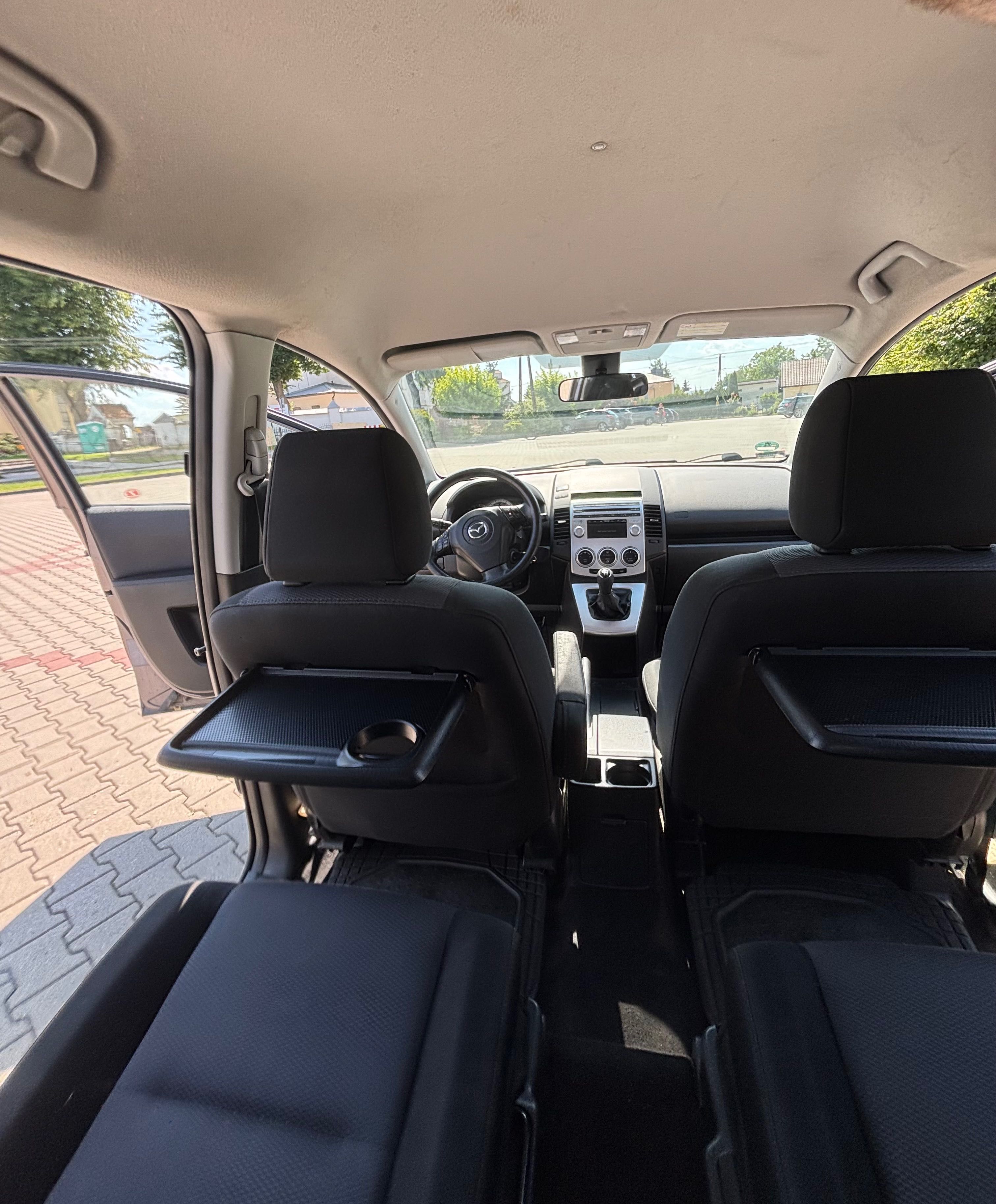Mazda 5 sprawna klima, alu, 7 miejsc, świeży przegląd techniczny.