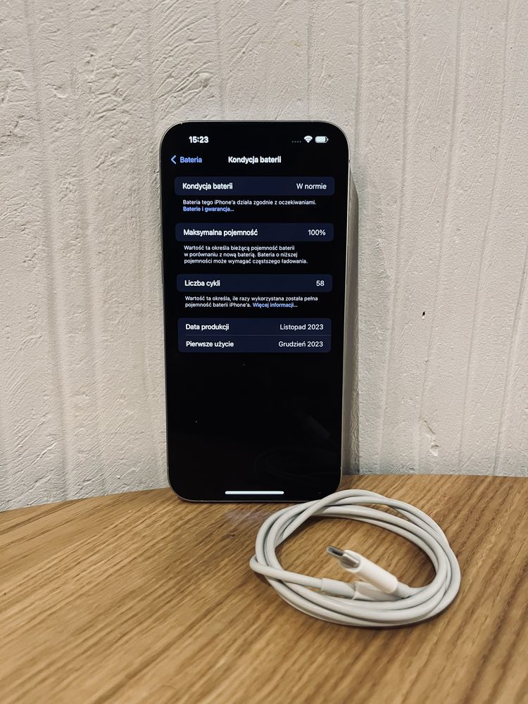 iPhone 15 Pro Max 100% BATERII
