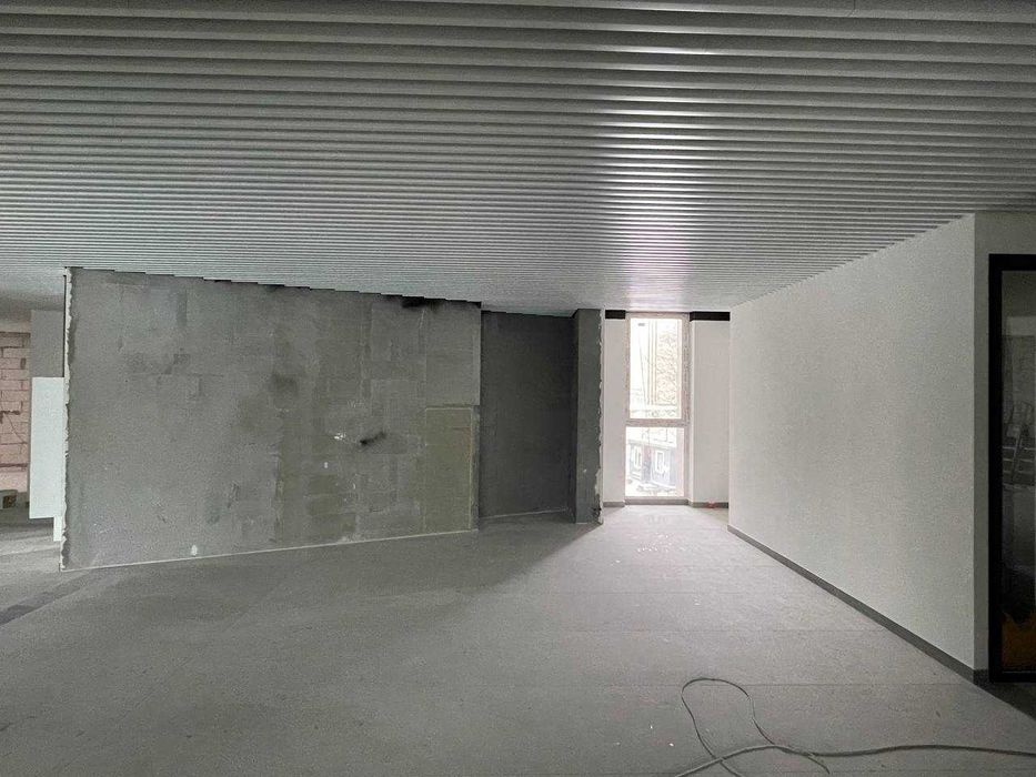 Продаж приміщення на 2 поверсі в БЦ Лондон.