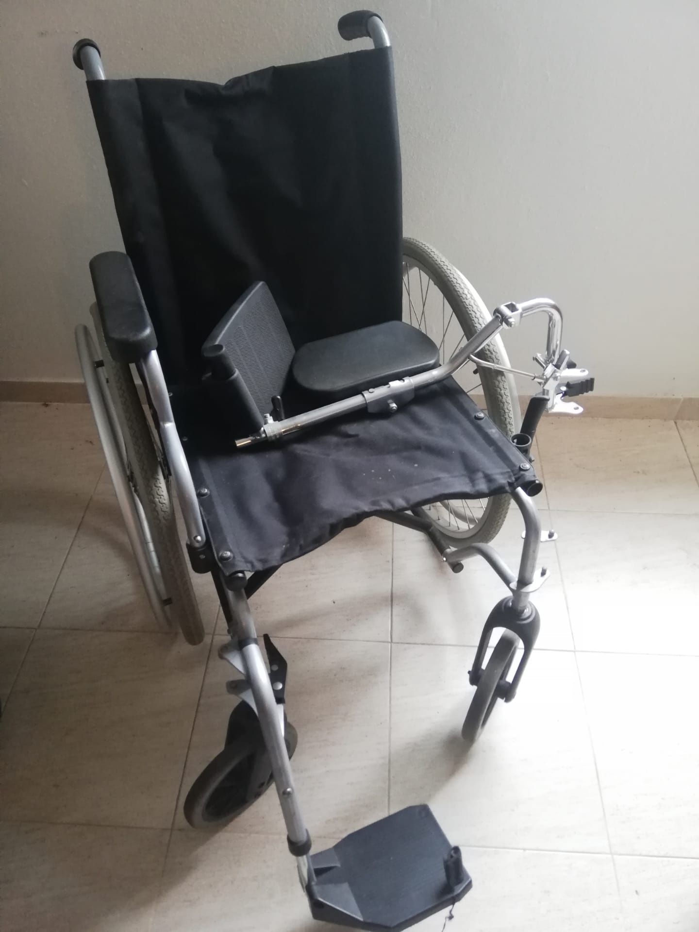 Cadeira de rodas alumínio Invacare