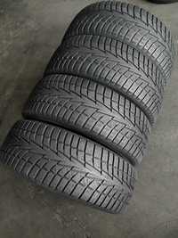 R18 235 55 шини зимові Hankook Winter I`cept X