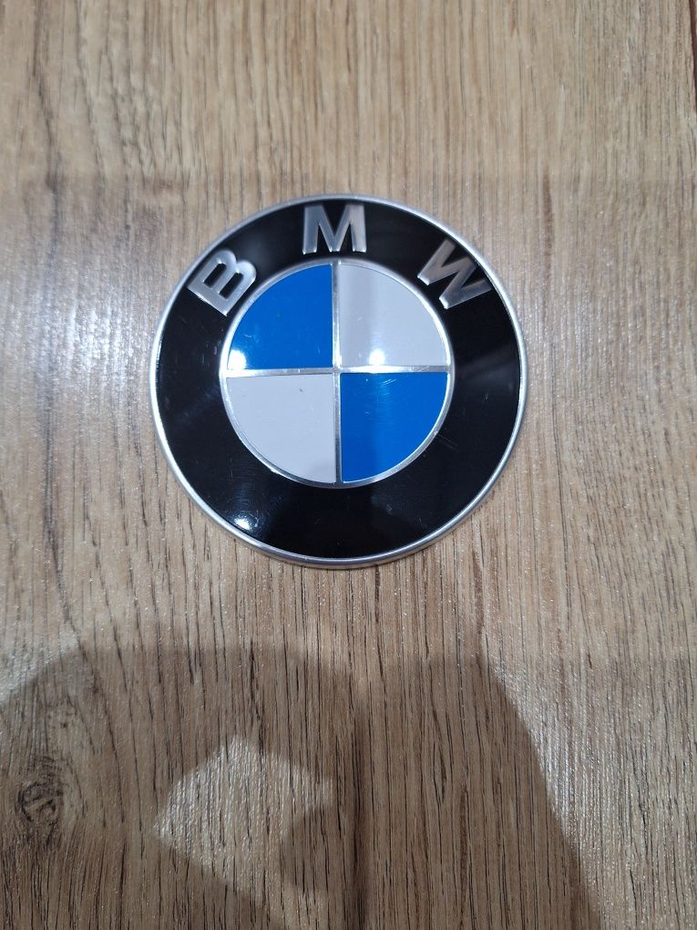 Emblemat znaczek bmw